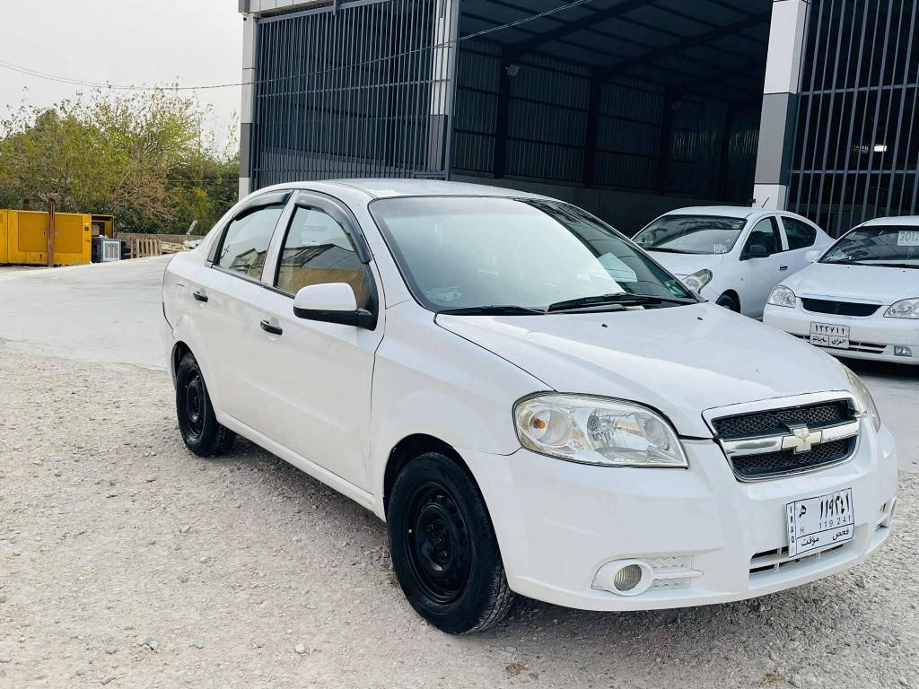 ***********
سه ياره كه ساغه واتا براوه نيه 
افیۆ 2008  توماتيك ي مه نه فيست بە س کێشە  مە دە نی  و دزياري بەشەرت
لێدانی ھیچ  نیە بەشەرتی گێرو مەکینە و تەبریدو  ھەموگیانی  بەشەرت مەکینە  گەورە یە  توماتيك 
سەیارەکە زۆرجوانە مالێ دۆستە 
سعری39 وەرەقە کمیک مجال
لەکۆ یە دادەنیشم *********** كويسينجاك, أربيل
