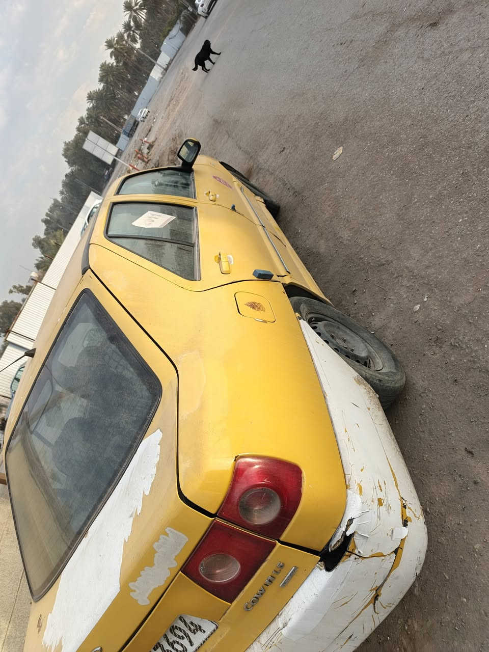 السلام عليكم 
قبل كلشي تحويل مكاتبه ويه صاحبها مباشر شيري كوين جاهزه مكينه تجفيت جديد بساتم سيفيا تبريد شغال كلج جديد مشط جديد سنويه لل28 رقم أنكليزي بيها خياسات معروفه مال شيري بلدوسات وبلجاملغات وبحافة الأبواب السيارة ابلاديه ما بيها صبغ أبد السعر 25 وبيها مجال للشراي للاتصال ***********
