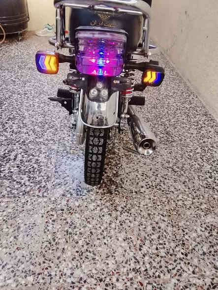 سلام عليكم ايراني موديل 24 ب650 ماكاني شعب 
رقم***********
