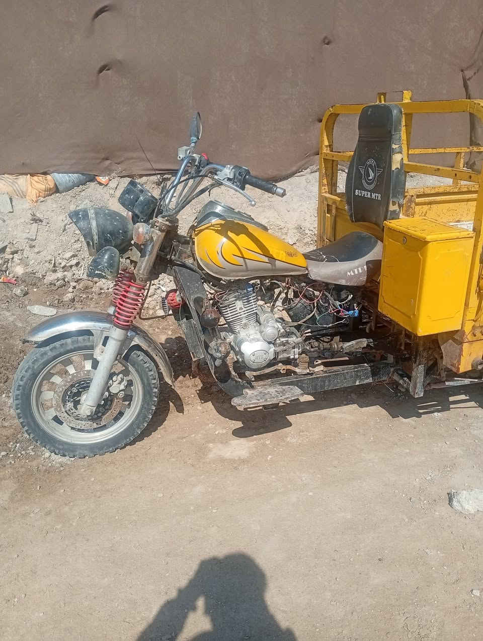 السلام عليكم ستوته سوبر ام تي ار نظيفه لبيع محركها حلو مرتب مكاني القرنه سعرها مليون ونص ليحب يراسلني


**إذا كنت صاحب هذا الإعلان وتريد حذفه لأي سبب، رجاءا أرسل رسالة إلى الدعم الفني**