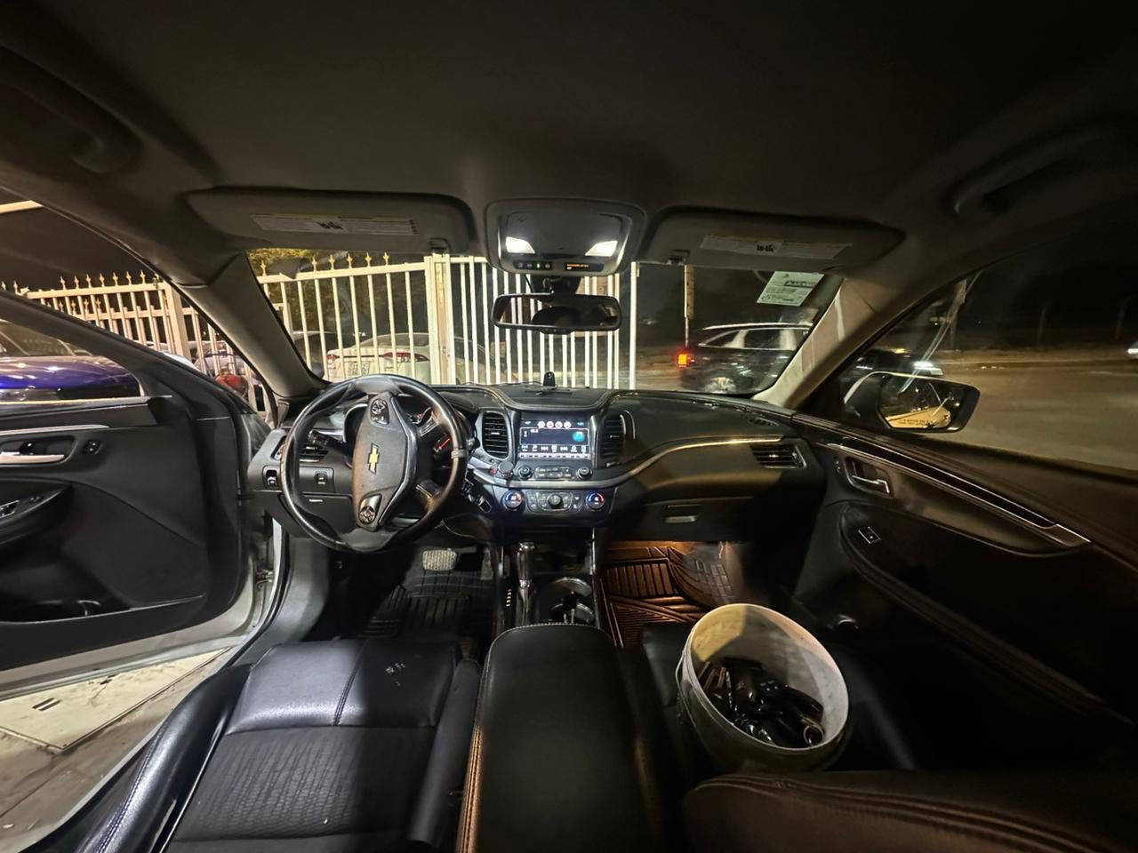 ‏السلام عليكم ورحمة الله وبركاته للبيع فقط امبالا 2017 فول السياره كشنات جلد تدفئه تبريد السياره تدفئه استيرن فول لد امامي ثلاث انظمه قياده يعني السعر يعني بلاش يعني عروض شركه اضواء المنصور العنوان المنصور دور السود مقابل سكه القطار بيها مكانات صبغ *********** السعر صدمه 98 ورقه ارخص امبالا بل عراق
