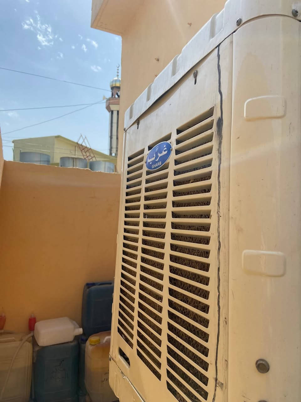مبردات اثنين نظاف حيل سعر لزركة 60 والبيضاء 70
اذا عندك غراض لو سلع راسلني على باب الله


**إذا كنت صاحب هذا الإعلان وتريد حذفه لأي سبب، رجاءا أرسل رسالة إلى الدعم الفني**