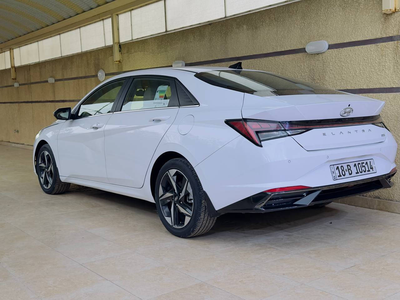 النترا ٢٣ خليجيه محرك ٢٠٠٠ كوري اصلي فول مواصفات
السياره بأسمي السعر ١٨٠ بيها مجال للشراي مكاني الكوت 
للاستفسار ***********
