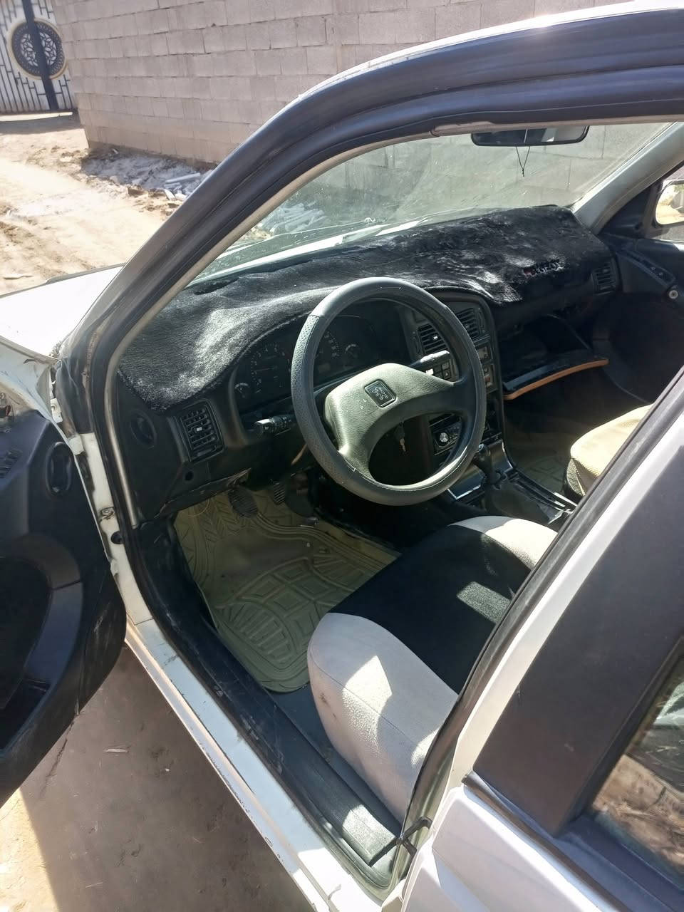 بيجو ٢٠٠٨  محرك وكير حلوات والگشر كدام العين رايدهة ٢٩ وبيهة مجال ‏‪***********‬‏ بكاني واسط أو مراوس حسب القناعة
