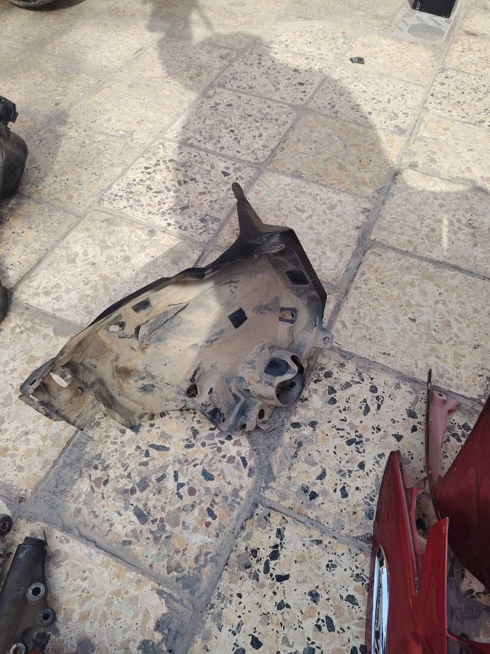 سلام عليكم  غراض ادرس تفصيخ للبيع الاستفسار ***********
