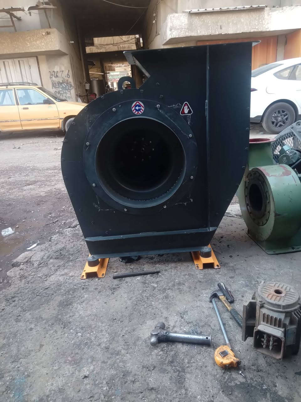 ملك بلورات بلور تركي ٥ ونص حصان  سحب دخان وحراره عنوان بغداد باب الشيخ فرع مطعم تازه *********** مصطفى الجبوري
