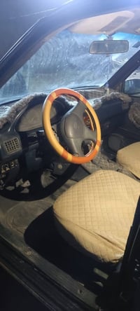 سبورتج موديل 95 كير ومحرك خير من الله  وباقي التفاصيل كدامكم اي ستفسار...