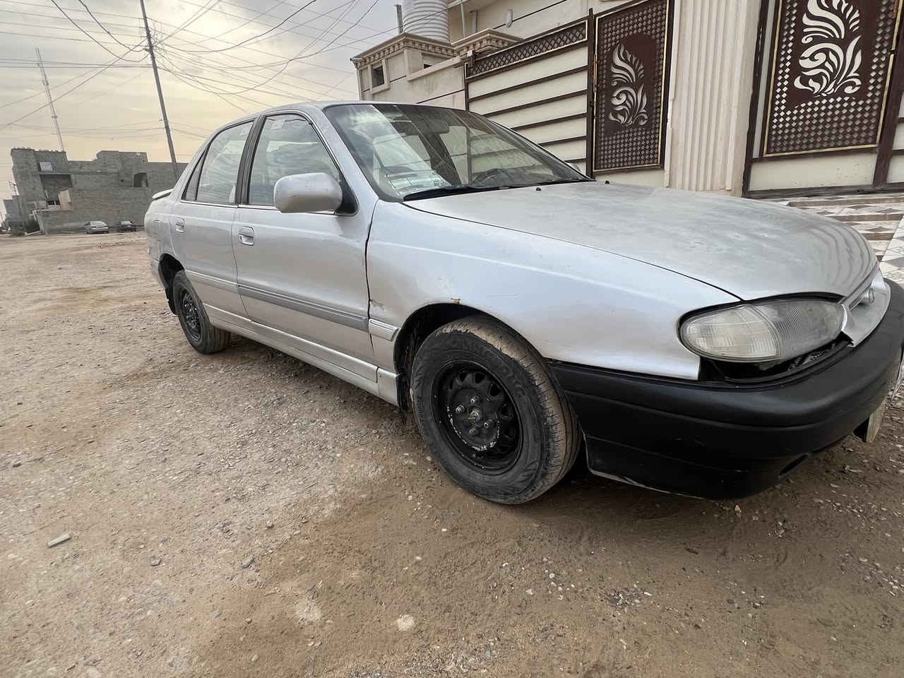 السلام عليكم 
النترا دمعه موديل ١٩٩٤ 
ب اسمي ثاني يوم احولك 
محرك وكير شرط 
كشر نضيف مصبوغه عام  
السعر ٣٣وبيه مجال الشراي يتصل ع هذا الرقم ***********
