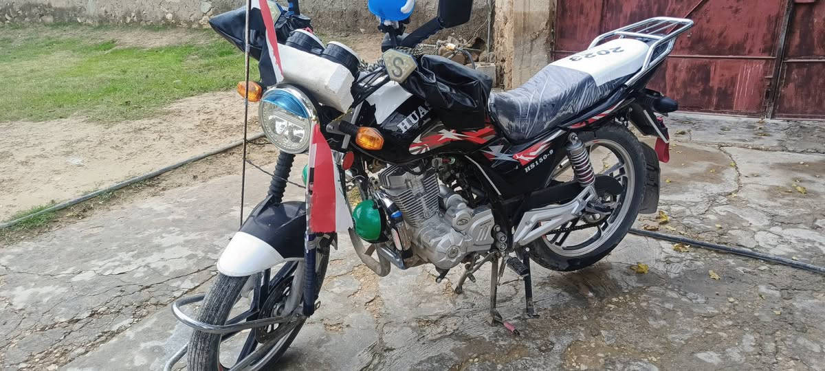 للبيع ميوشات 23 كير محرك شرط بعدهن وضع شركه رصاصي سعره950 الاسود سعره900 #***********
