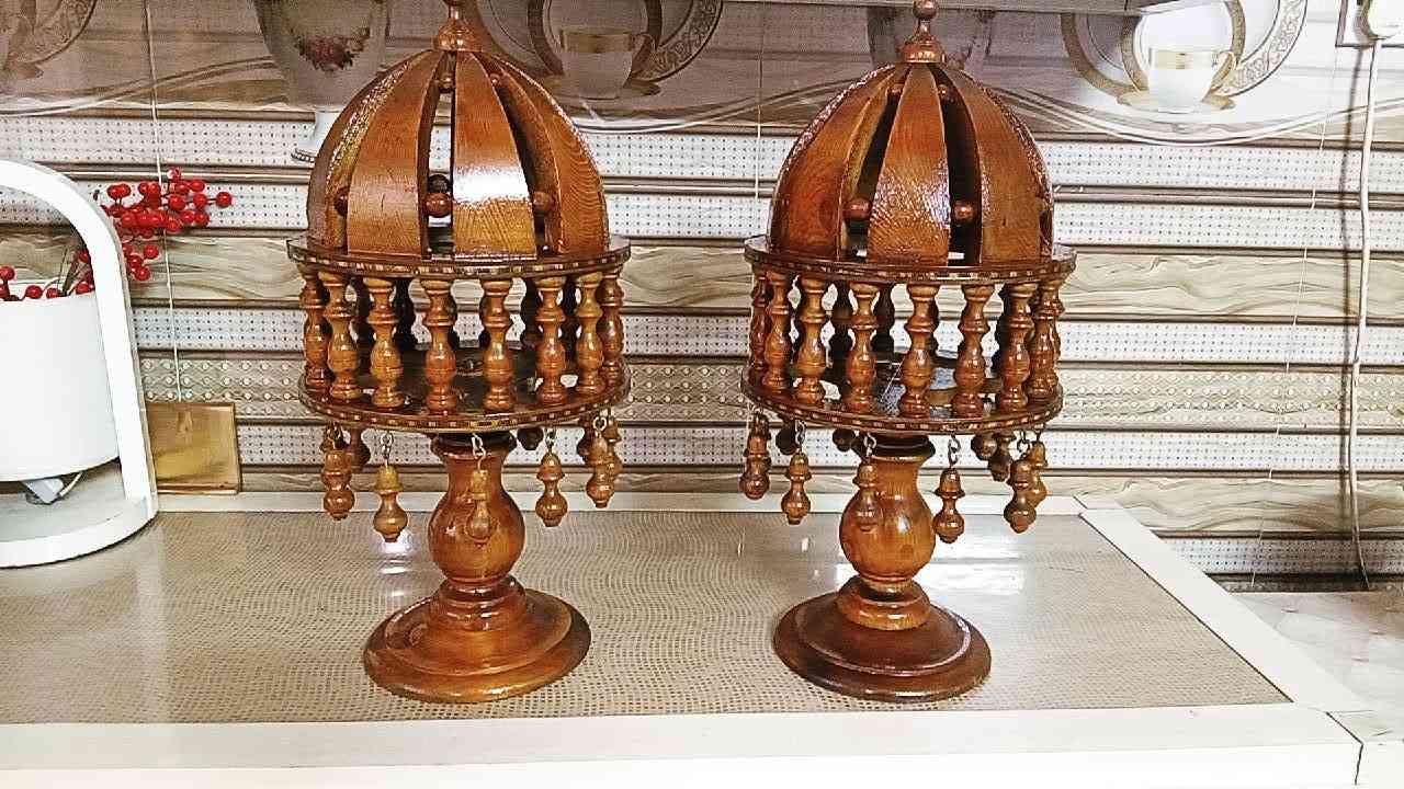 ثريات خشب صاج للبيع شكلهن اجمل من الصوره *********** واتساب
