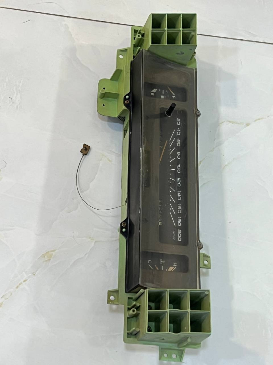 عينه دولفين *********** مكاني بصره يوجد خدمه توصيل كل المحافظات
