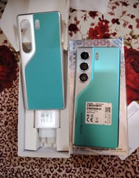 كامون ٤٠ فايف جي • ٢٥٦ جيجا • نظافة تامة