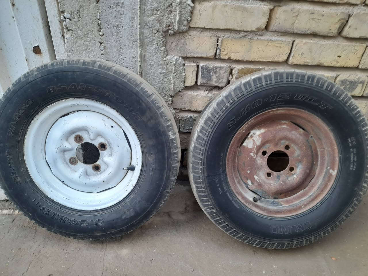 سبيرات للبيع مكان كوفه ناحية الحريه سعر 40
***********
