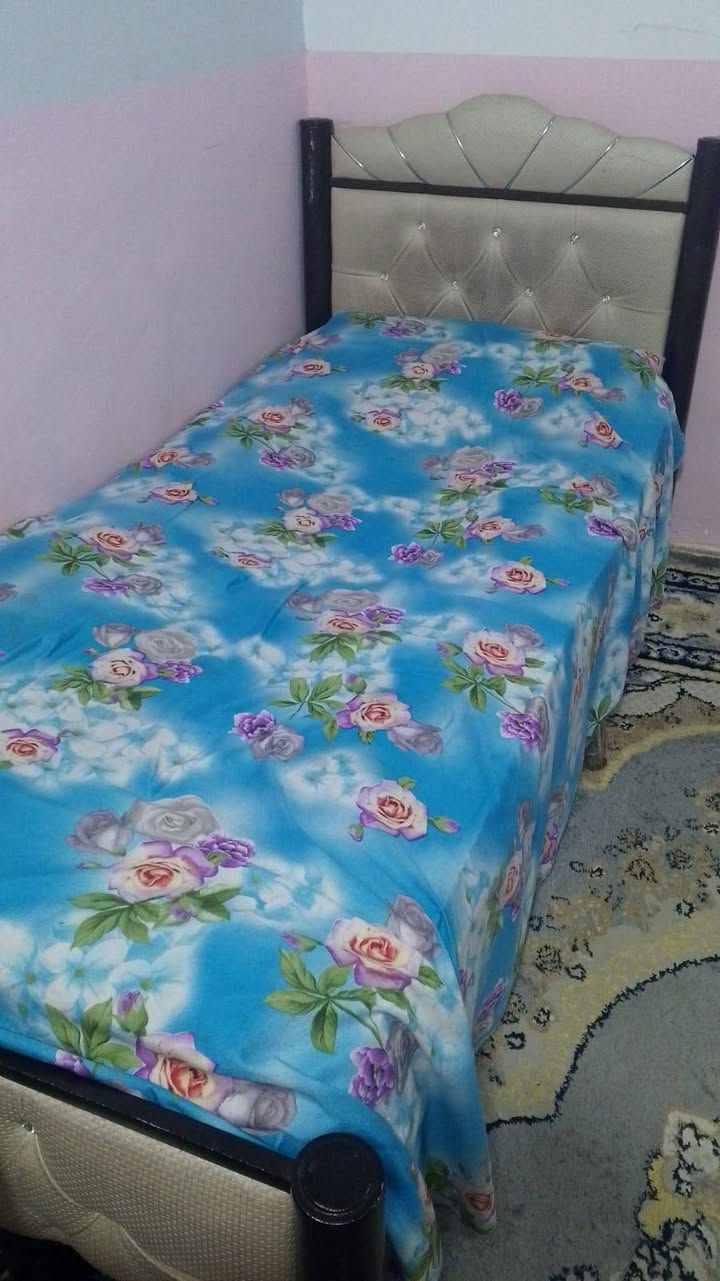 سلام عليكم عندي هذني للبيع التواصل واتس اب *********** المايشتري لا يراسل فضلا وليس امرآ
