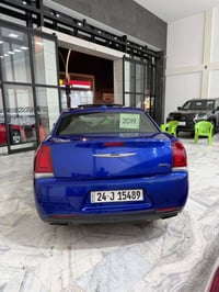 كرايسلر 300 • ٢٠١٩ • ٧٤ ألف كم