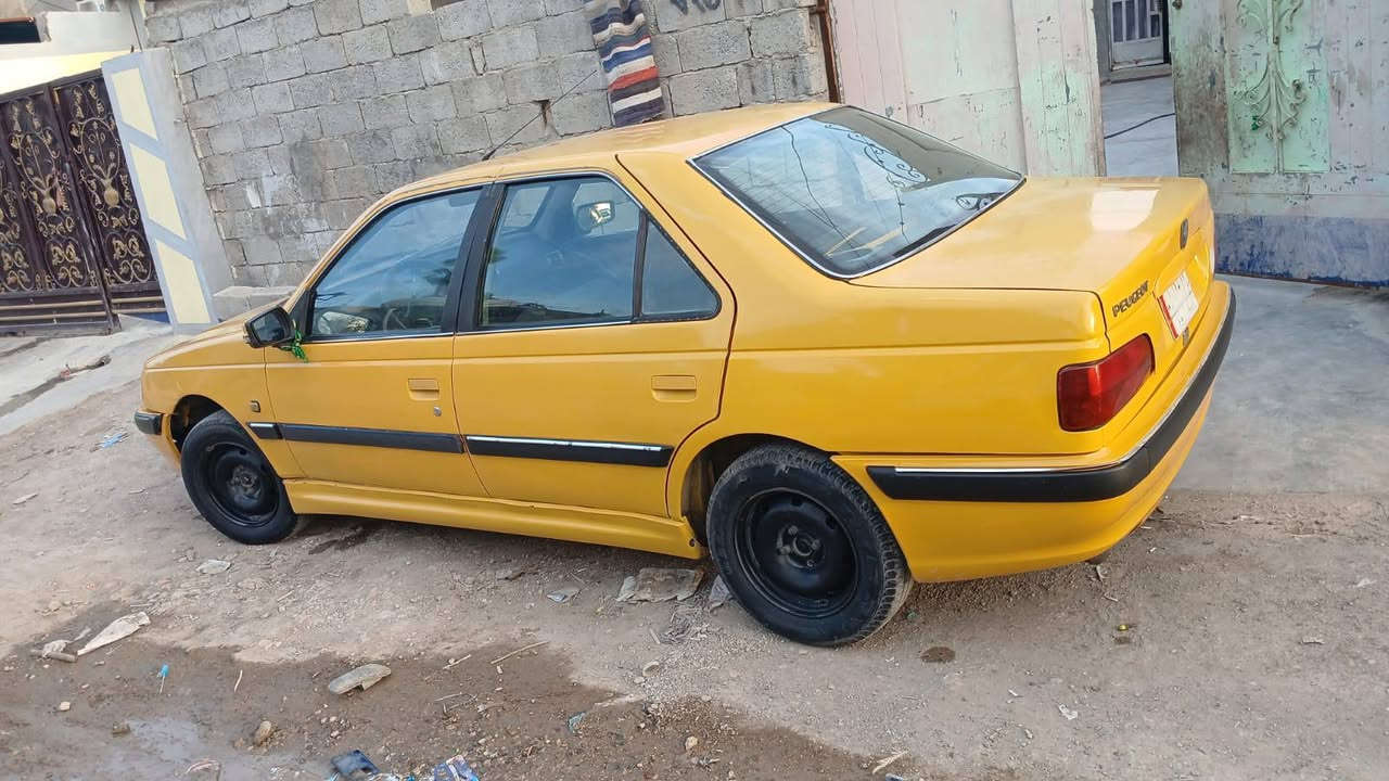 سلام عليكم سيارة بيجو بارص بيه طخات بسطه موديل 2014 رقم دولي 29 سعر ٣٧وبيه مجال 
***********
