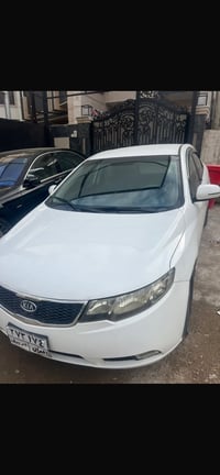 كيا سيراتو ٢٠١٣ خليجي بيهه باب صبغ فقط مواصفات عاديه شاشه تحكم استيرن ...