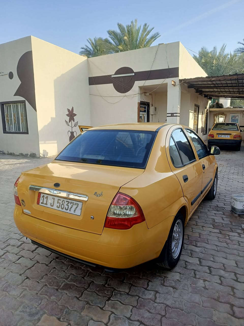 السلام عليكم طيبه للبيع 2015 مكفوله من الضربه والصبغ بيهه بارد شي قليل تخم تاير حداديه كير جديد محرك بي تنقيص كلش قليل السياره علا وضع الشركه جاهزه رقم بغداد دولي مصفره هيئه ومرور راعيهه يمي ب كربلاء  تحويل مباشر مكاني كربلاء العطيشي السعر 39 وبيهه مجال كلش قليل ***********
