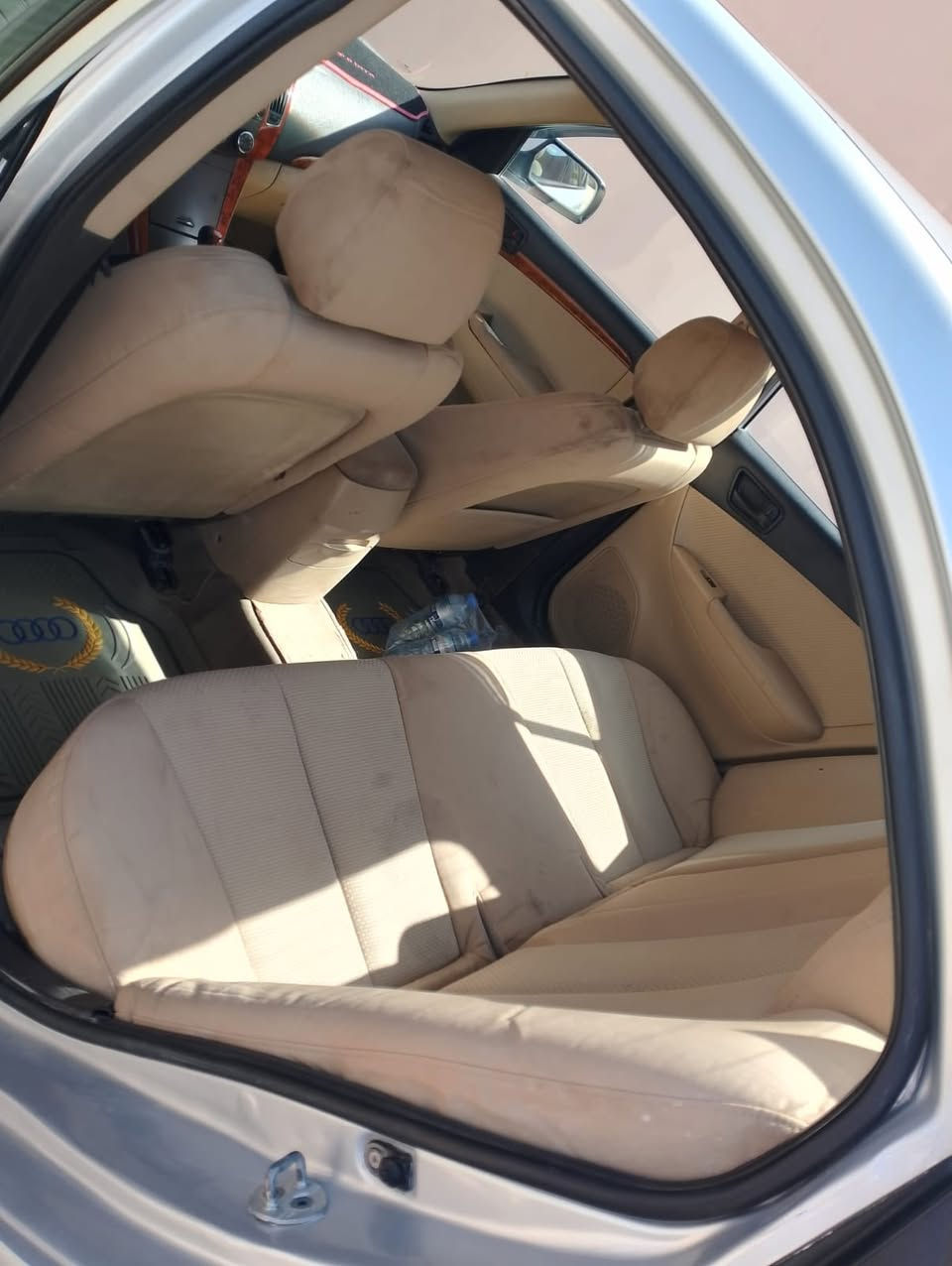 سلام عليكم سوناتا ٢٠١٠ خليجي محرك ٢٤٠٠ گير محرك شرط رقم سنوية ٢٠٣٠/رقم مسترا داخل ساج ١ قطعة صبغ ٣ قطعة تبديل شركة مكان سيارا سنجار سعر ١١٥ مجال


**إذا كنت صاحب هذا الإعلان وتريد حذفه لأي سبب، رجاءا أرسل رسالة إلى الدعم الفني**