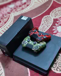 بلايستيشن 4 • نضيفه • مدينة