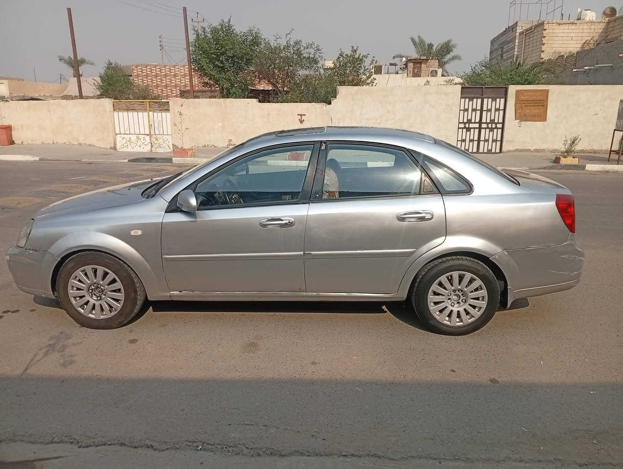 سلام عليكم سياره وبنره البيع رقم بصره بسمي تحويل سنويه ل 30 مكينه وكير كفاله تخم تاير حداديه تبريد ثلج تتفهه سعر 60 وبيهه مجال قليل حك جيه مكان سياره بصره قضاء الدير رقم ***********
