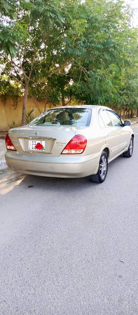 ألسلام عليكم للبيع فقط
(( نيسان سني 2005 خليجي ياباني أصل بليته زركة)) 
(( رقم بغداد الجديد بأسمنا سنوية ورقم وهزة جديدة)) 
(( محرك گير تبريد تخم تاير حدادية أدامة خير من الله)) 
(( سيارة نظيفة جدا من الداخل والخارج مال بيت)) 
(( بيها طخة بسيطة مقدمة الجاملغ الامامي الايمن)) 
(( قطع صبغ أثر جراد وعندي الصور قبل وبعد الصبغ))

بغداد / المحمودية السعر 72 بي مجال أن شاء الله 
☎️ ***********
