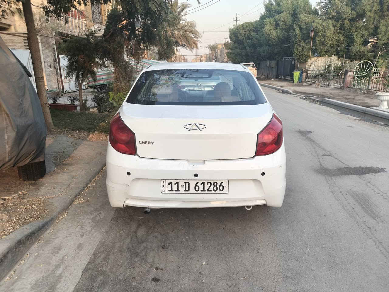 السلام عليكم
فلاوين موديل 2011 رقم بغداد جديد باسمي هزة جديدة 
 تبريد شغال باتري سلف داينمو قوايش كلها جدد
عنواني بغداد الجديدة نواب ضباط 
السعر 33
رقمي ***********
***********
