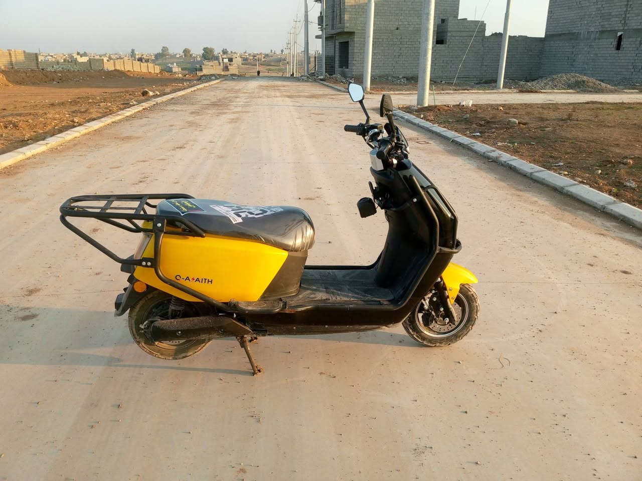 السلام عليكم ماطور شحن 🏍
للبيع ماطور جديد نظيف 
بطاريات جديده ماطور 
مستعمل شيء قليل 
ماتور تاخذ الشرط 
زائدا مع صندوق 
صغير السيباي  
السعر مناسب وخاص 🤔
الحب يتواصل 
على هاي الارقام

***********

***********
