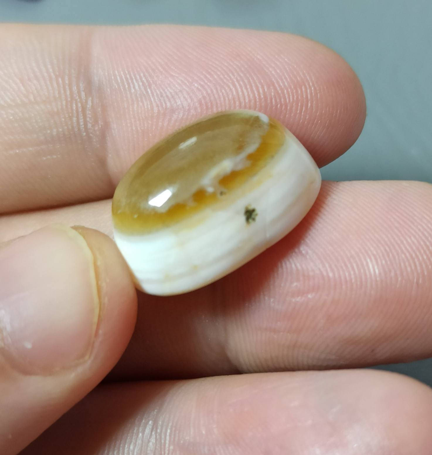 جزعه يمانيه ملكيه عسليه. 
مزاد الصادق للاحجار الكريمه 
#العقيق_اليماني #اكسبلور #جزع_يماني #احجار_كريمه #العراق #كربلاء #بغداد #البصره #النجف #العراق #احجار_كريمه_طبيعيه


**إذا كنت صاحب هذا الإعلان وتريد حذفه لأي سبب، رجاءا أرسل رسالة إلى الدعم الفني**