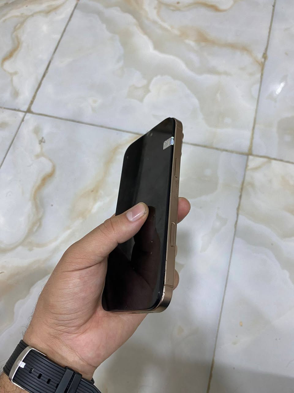 📱 آيفون 16 برو ماكس
🔹 ذاكرة 256GB
🔹 الجهاز واكع من ارتفاع 10 أمتار ومتفلش
🔹 تم تبديل الشاشة
🔹 حالياً الجهاز ميشتغل
🔹 الجهاز بيع على وضعه
🔹 الآيكلاود مكفول 100%
💰 السعر: 450 ألف قفل
📍 المكان: بغداد – البياع
📞 *********** وتساب فقط
🚚 يوجد توصيل داخل بغداد
