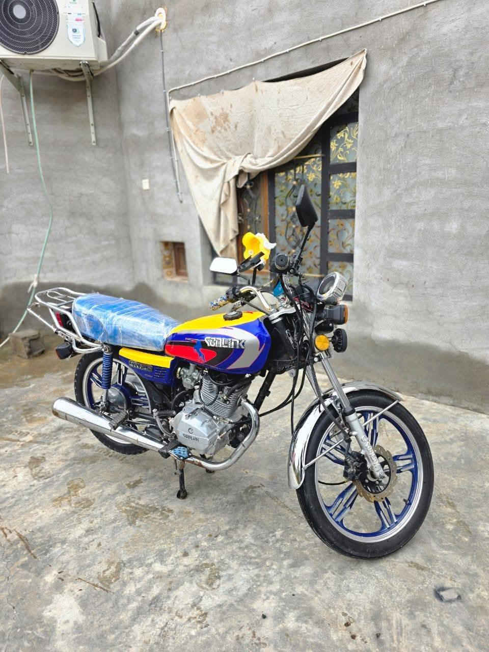 سيفان موديل 22 شرط نشاط وشلعه تخبل مبدل ولفات فقط بدون تجفيت كله شرط للبيع ويرهم مراوس حسب القناعه مكاني تكريت قرب سيطره الأقواس للتواصل ***********+واتساب
