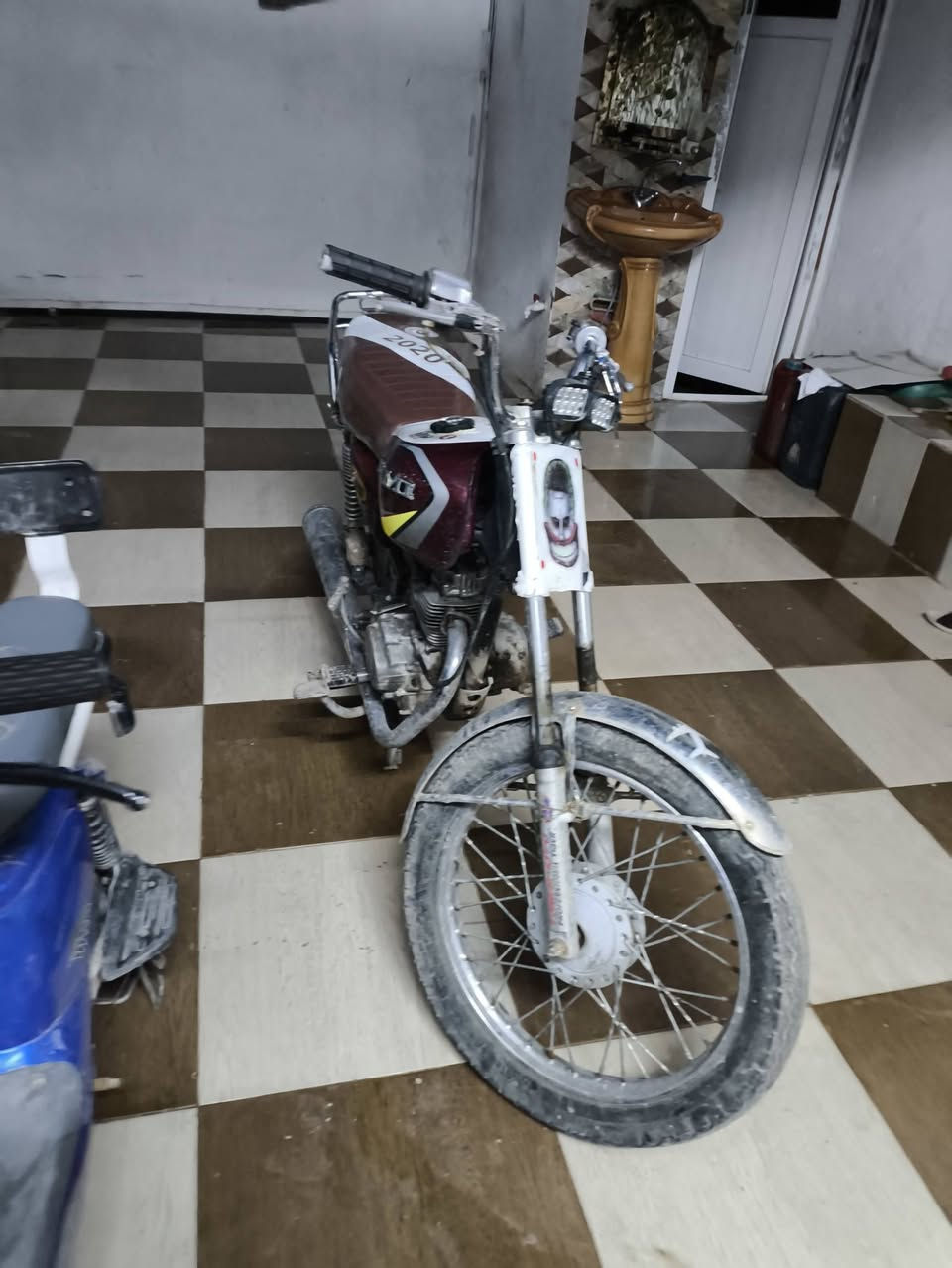 ســـــلام عـــلـــیـــکـــم اخوانی ماتور اربعە گیر للبیع مودیل(19) ای عیب ما بی ماشاءاللە هندر واحد یشتغل 💯 نشاط فول💯لایت یشتغل💯 ماشاء اللە نضافە 💯 گدام عینکم تایرات جدید جوبات جدیت صالنصە(skl)💯 سعرە (235) بیە ئشویە مجال شرائی تعال خاص او اتصال رقم موبایل (***********)وە تحیاتی للجمیع 👈🖤🥰🥰🦁💯
