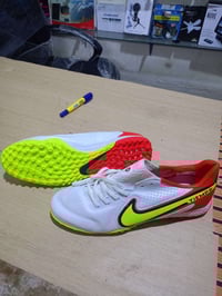 فيتنامي أصلي • جديد • قياس ٤٢