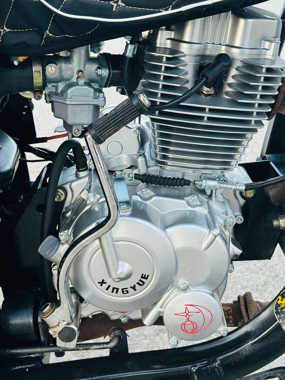 السلام عليكم ستوته للبيع فحل عالي شاخوان 2022 منفيس كامل محرك 25 قبل سبوع شاده بلادي الاصلي رگبه شرط شاصي شرط كهربائيات كله شرط ستوته جاهزه تخبل كله بشرط مكاني كركوك سعره مليون و350 وبيه مجال شراي اتصل ودلل ***********
