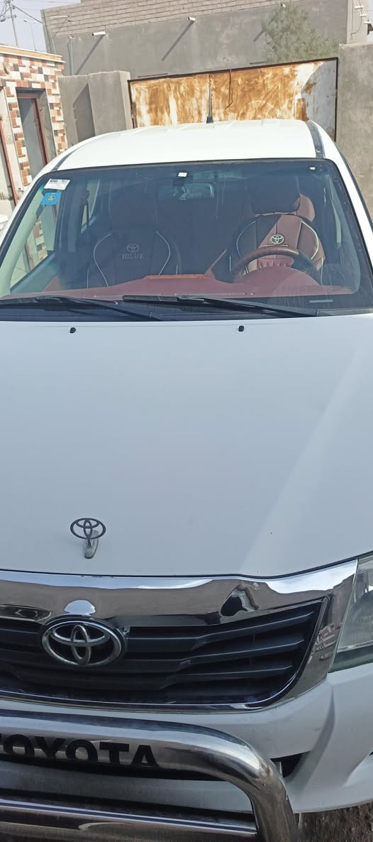 السلام عليكم بيكم 14 سعودي سياره مبدل بيها جاملغ ما بها ضربه من داخل سياره حلوه وباسمي تحويل كون خلال شهر سياره كفاله وسعرها 190 وبيها مجال***********، انا عنوان البصره  قضاء الدير
