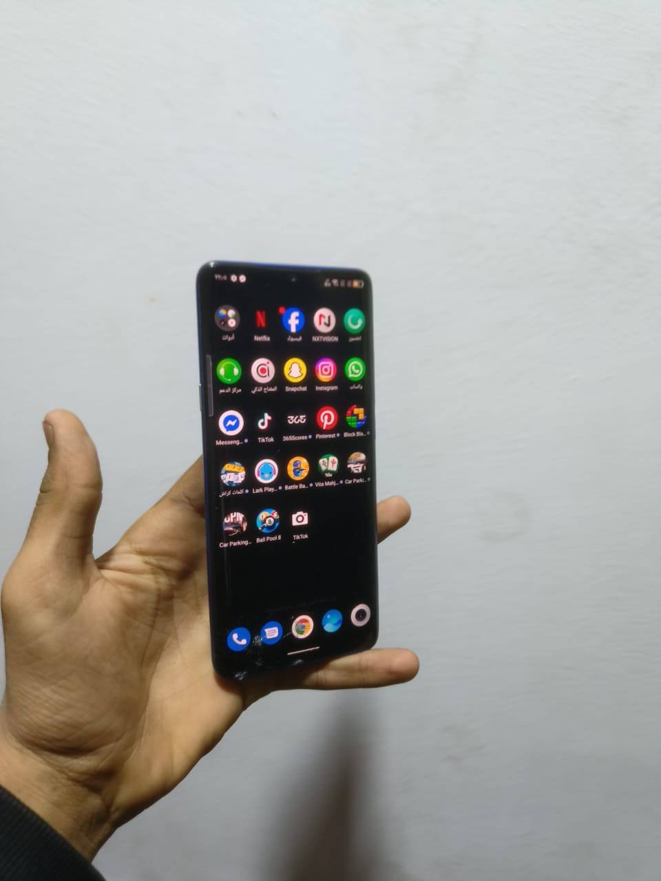 مواصفات جهاز TCL 10 plus
١-ذاكره 256 GB و الذاكره العشوائيه 6GB
٢-ضمان ٢ سنه حقيقي ١٠٠٪؜ 
٣-معالج ثماني النواة 665 snapdragon
٤-الكامرا الخلفية 48 mp و الاماميه 16 mp 
٥ -الشاشة ٦.٤٧ بوصة بدقة +FHD من نوع AMOLED
٦-نظام التشغيل اندرويد 10.0 وقابل للتحديث 
٧-البطارية ٤٥٠٠ مللي أمبير 
٨-الشاشة بدقة 2340x1080 بكسل بمعدل كثافة بكسلات ٣٩٨ بكسل 
٩-تدعم الشاشة أبعاد العرض بنسة ١٩.٥:٩ لعرض محتوى اكبر على شاشة 
١٠-تدعم الشاشة خاصية الHDR10 
١١-يدعم الهاتف تصوير الفيديوهات بجودة ال4K  2160 بكسل 
١٢- وسائل الأمان و الحماية الموجود يدعم الهاتف البصمة ويأتي أسفل الشاشة كما يدعم خاصية Face unlock
١٣- الهاتفي يأتي بأربع كامرات خلفيه 
فقط بي افطر بل كلاس و ضهر زلوغ 
للتواصل ***********
———————————————————————
