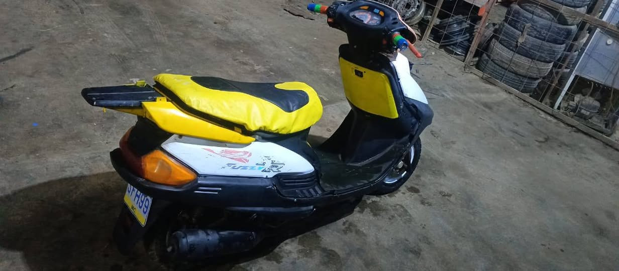 لبيع دراجه فراشه كامله كهرباء شغاله بس باتري ضيعف سلفه شغال مكاني تقاطع القدس سعر 
300وبيه مجال الشراي ***********
