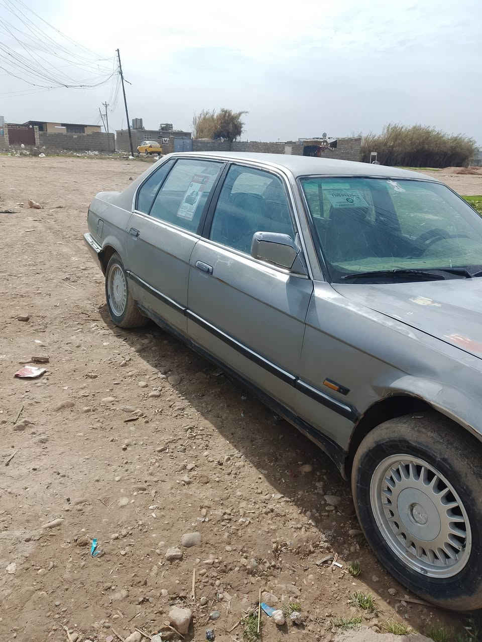 بيم 735 مكينه وكير شرط وشرط التحويل و وكاله سياره حيل نضيف بس يراد صبغ السعر 20وبي  ***********
