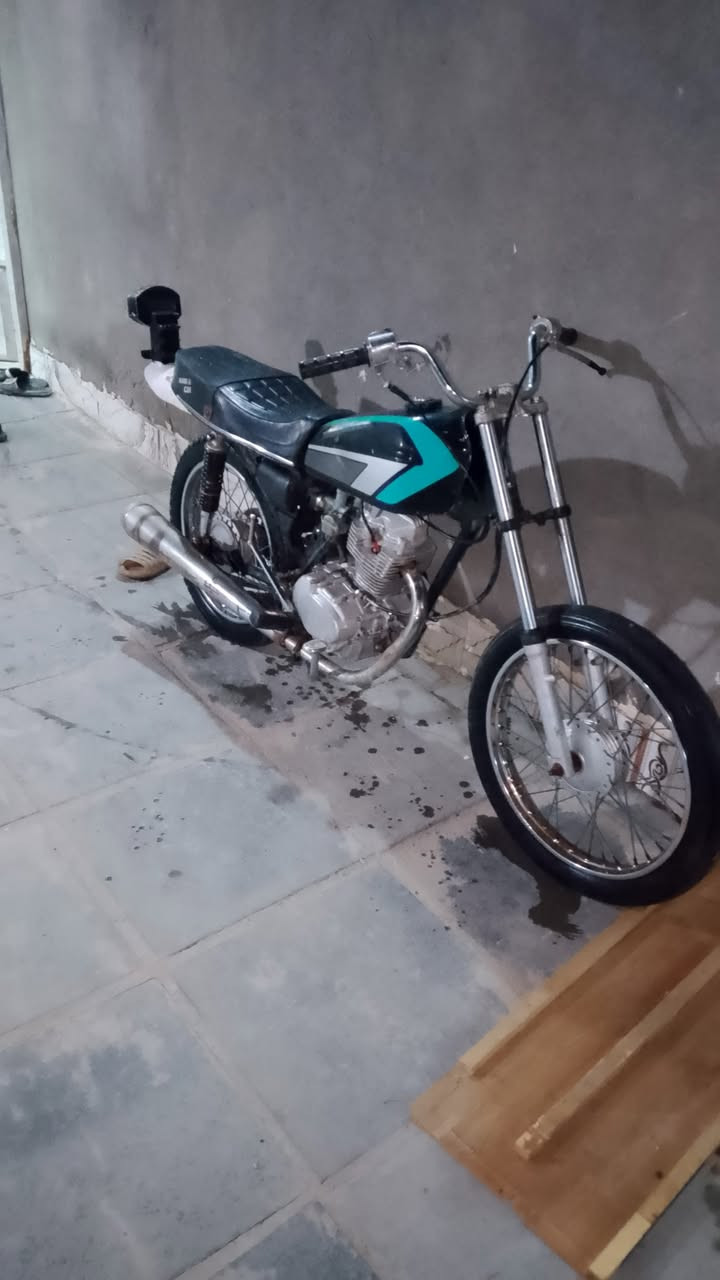 سلام عليكم نامه شلامجه اوراق سكنر ستنساخ تعمير شاصي٢٦ للبيع متوازي بيه فقط جبنه مال ماكنيت طاكه او سبرنك مال هندر فقط دراجه شغاله وفول قوه وسرعه السعر ٣٥٠وبيه مجال لشرايه خاص مفتوح


**إذا كنت صاحب هذا الإعلان وتريد حذفه لأي سبب، رجاءا أرسل رسالة إلى الدعم الفني**