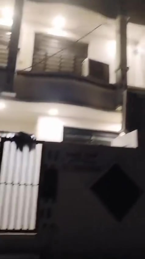 سلام عليكم
بيت ١٠٠ م بالزراعي مال الشعله قريب على الشارع الغربي شارع مصور فؤاد البيت بناء درجه أولى مابي اي نقص معروض ١٣٥ وبي مجال للاستفسار الاتصال 

***********
