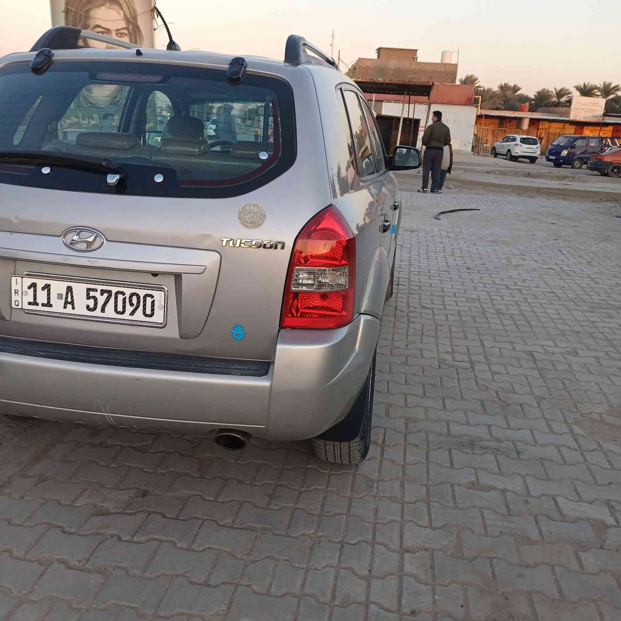 السلام عليكم توكسان موديل ٢٠٠٩ وارد خليجي محرك ٢٠٠٠ دوش رقم بغداد دولي بااسمي
مكفوله من الضربه والتبديل والفتح بيها شبر صبغ بشم البنيد 

محرك وكير وصدر جديد تخم تاير جديد تبريد تتدفئه شغال سياره جديده مال بيت برغي مامفتوح بيها على وضع الشركه فول موصفات ماشيه ١٩٠ الف كم

مكاني بابل 

السعر ١٢٠ 

***********
