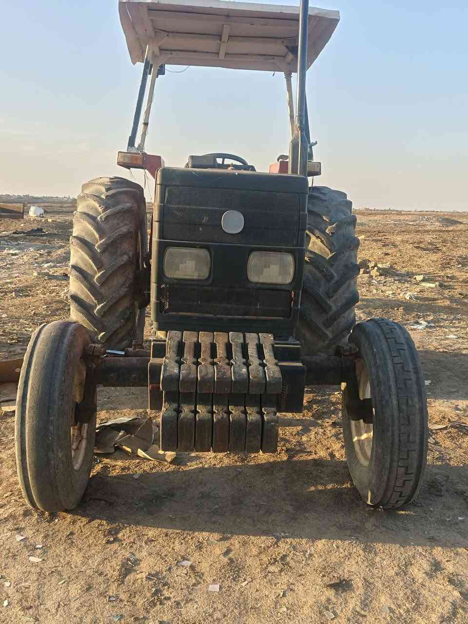 السلام عليكم مكينه نيهولند للبيع بدون مكان بابل ناحيه الطليعه الاستفسار ***********
