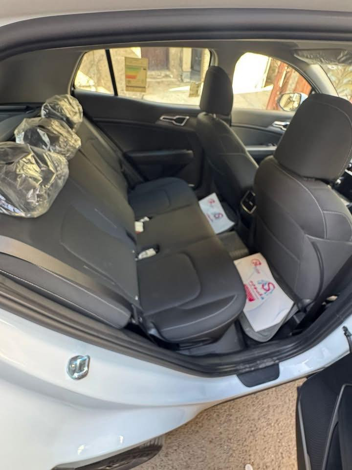 السلام عليكم 
سبورتج موديل 2025 خليجي للبيع بوضع الزيرو ماشيه 7 رقم اربيل تريد وكاله تريد تحويل حاظر اني وارجع واكول لسياره بوضع الزيرو مكفوله من كلشي سعرهه 219 ورقه مكاني بغداد الكراده وهذا رقمي 
#***********
