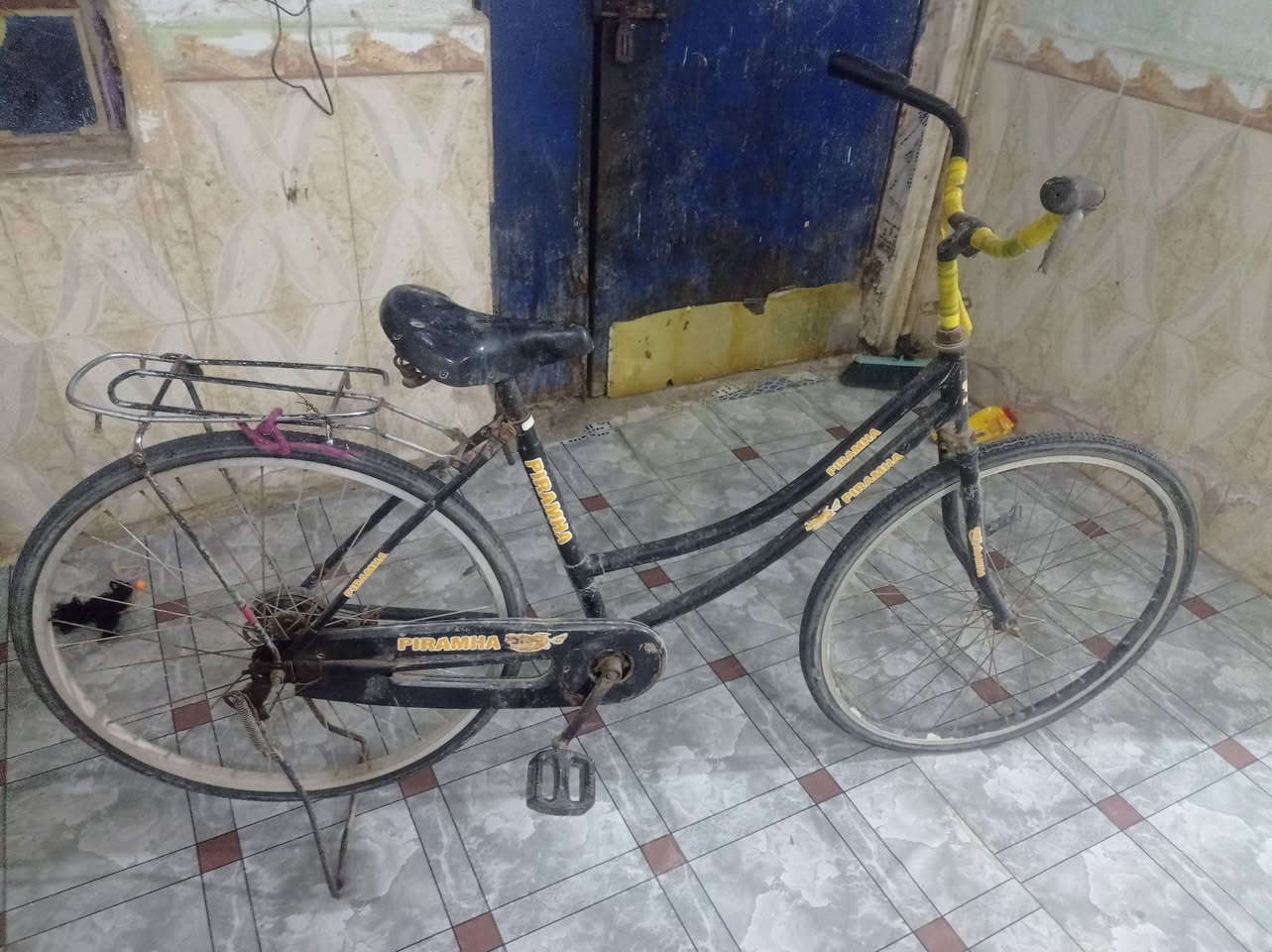 شباب باسكل للبيع السعر خاص


**إذا كنت صاحب هذا الإعلان وتريد حذفه لأي سبب، رجاءا أرسل رسالة إلى الدعم الفني**