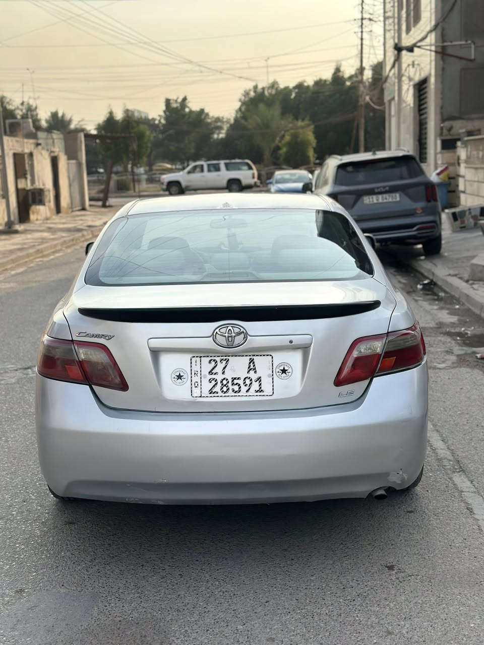 السلام عليكم 🫡              
***********

كامري (2009)

                         السعر(  78  ) 🔒 🔒 قفل 

وارد امريكي 4سلندر محرك 2400المرغوب
كير ومكينه خير من الله 
ضربتها جاملغ وبنيد 
بيها اربع قطع صبغ ابيعلك حزام 
صدر امامي خلفي جديد 
تخم تاير جدد باتري جديد 
تبريد وتدفئه شغالات 
رقم انكليزي واسط 
سياره ناعمه وبلعافيه علياخذها 
مكان السياره الغدير شارع التوت

