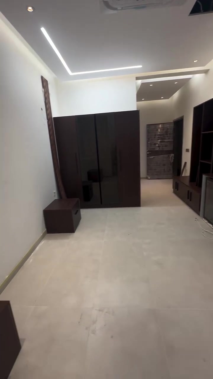 غرف نوم للبيع عدد 2 بدون سرير شغل HDf تغليف كامل درجه اولى
للاستفسار : ***********
