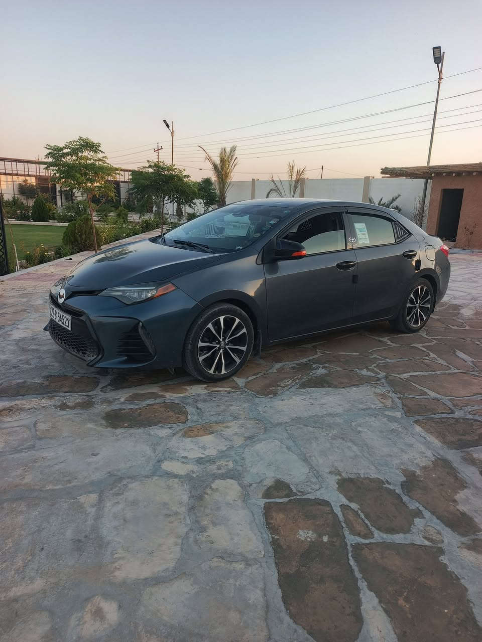 كورلا 17 امريكي
محرك 1800
حادثه جاملغ وبنيد بدون دواخل

رقم اربيل سياره مابيه اي نقص

(سعر 140بيه مجال) مكان الانبار الفلوجه

***********
