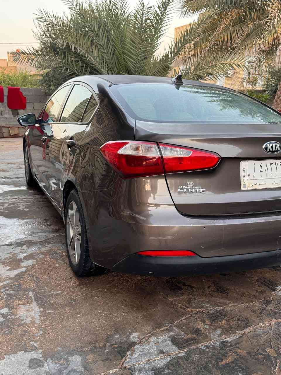 كيا فورتي ٢٠١٥ وارد امريكي
محرك الفين دوش 

شاشه اندرويد 

تحكم استيرن 

مانع انزلاق

اشاير بالمري  

نضام ABS

منضومة راديتر جديده 

بيه ثلاث قطع الجاملغ الخلفي  والبنيد مصبوغ 

الباب الخلف السايق مبدله 

السعر ١٠٥  وبيها مجال

يرادله شويه ترتيبات

***********
