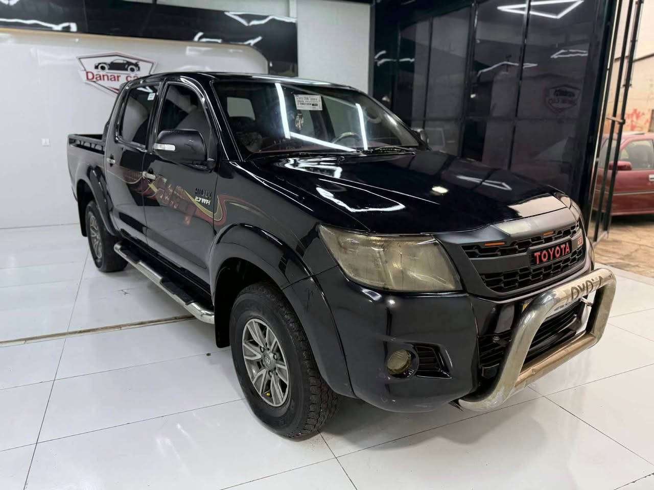 تویتا مەرزیە مۆدیل 2013 دە بل اکسل سەید نەهرو رەشی قەتران بی بۆیاخ بی سارد رەسمی سونەریم داناوە سەیارەکە فولە لە مواسەفات ناوسور قولای بتل abc دەبل ارباک شاشەو ئایپات ئاوینە کارە با حەساس جام کارەبا کامیرا هیتر سەنەوی رەقەم هەزە ژینگیە تازەیە تا 2030 بەناو خومە گیرو مە کینەی بەشەرت نە کراوەتەوە زورکەم رویشتوە سەتو دوکەلو بوخار بەشەرت توندو تولی بەشەرت جوارتایەیی نویە 
گورینەوەش دەکەم بەدلم بیت رەقەمی خاوەنی دانراوە نامە مەنیرە 
***********
*********** كويسينجاك, أربيل
