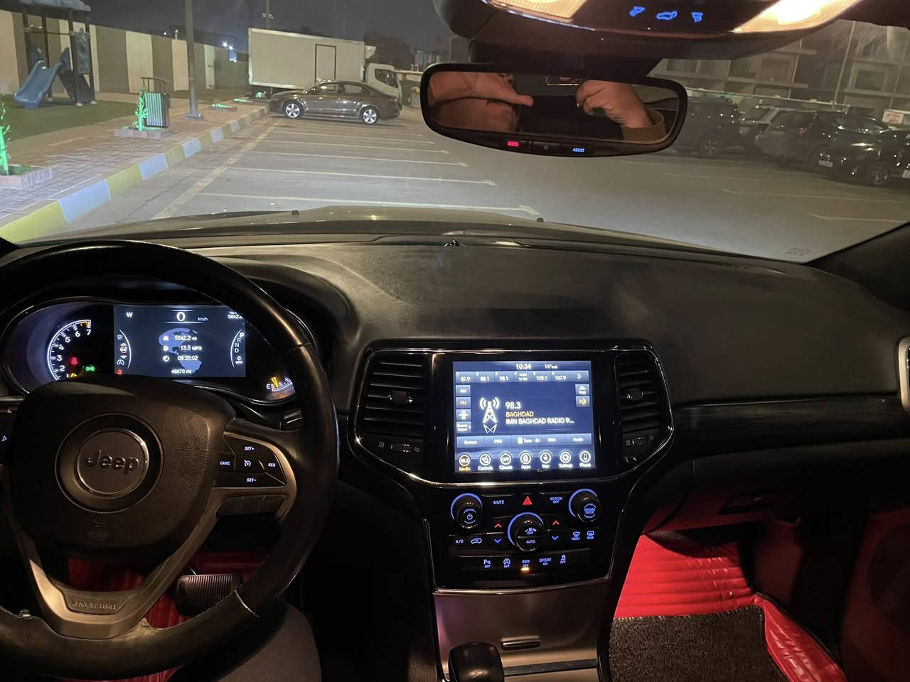 جيب لاريدو بلاك توب موديل 2022فول مواصفات  عليها كت اس ار تي بصمه كشنات خزن فورويل كير عصا +كير ماوس 4 انضمه قياده +نضام الاوتو ستوب ونضام الاسبورت كير 8نمر ونضام صرف الوقود تدفئه تبريد بالكشنات الاماميه والخلفيه فقط تدفئه  تدفئه بالستيرن كشنات اماميه كهربائيه صندوك كهربائي شفط وبعد بيها هواي مواصفات وارد امريكي ضرر جاملغ امامي وجاملغ خلفي ونهاية القماره وبنيد فقط ماشيه 46سياره مال بيت نضيفه سعرها 265$وبيها مجال 
متواجد واتساب وشريحه حي الجهاد
***********/***********
